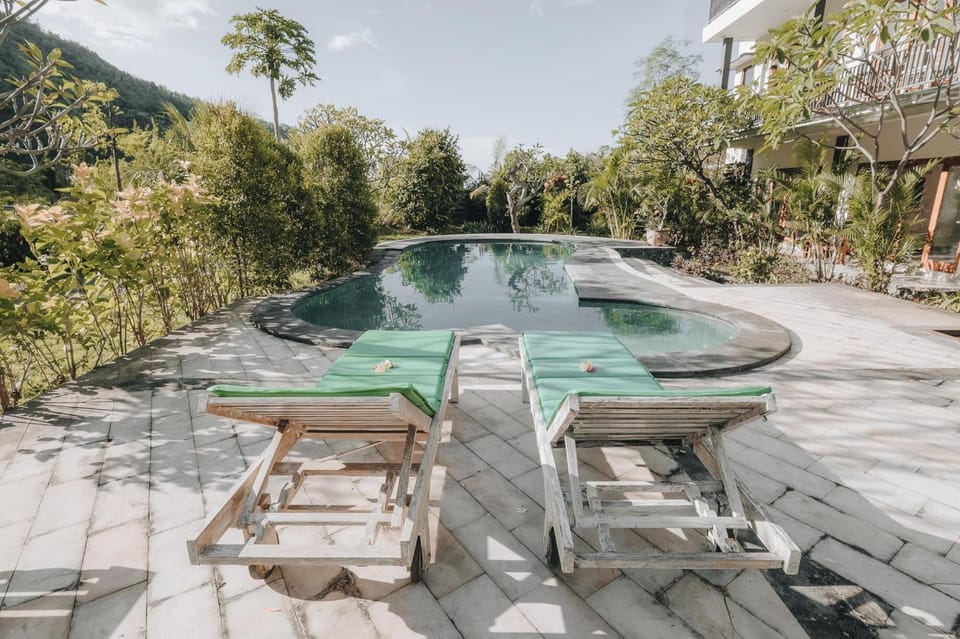 Anugerah Villas 2 Bed and Breakfast in Abang
