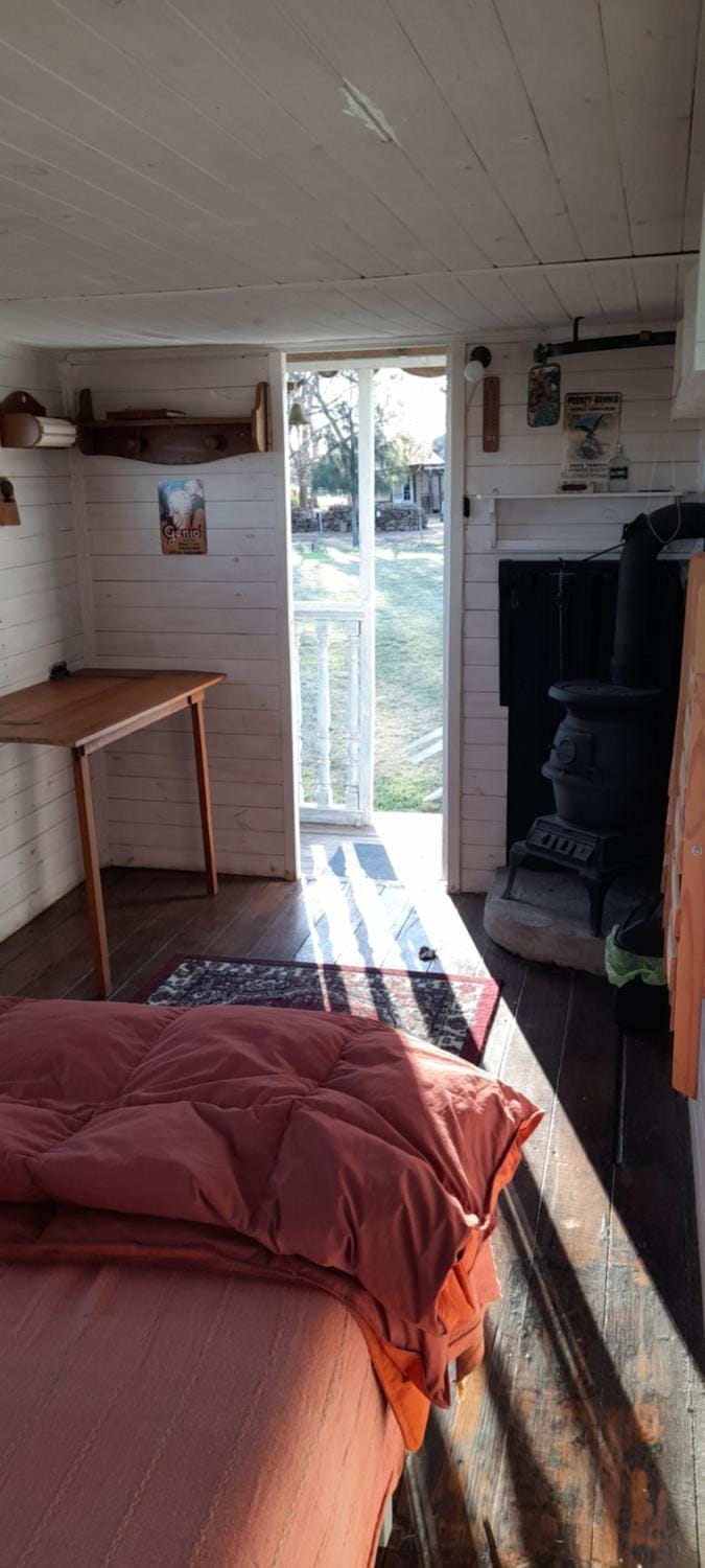 Property building, Photo of the whole room, Bedroom
