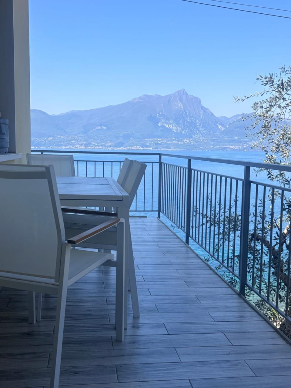 CasaPi' House in Torri del Benaco