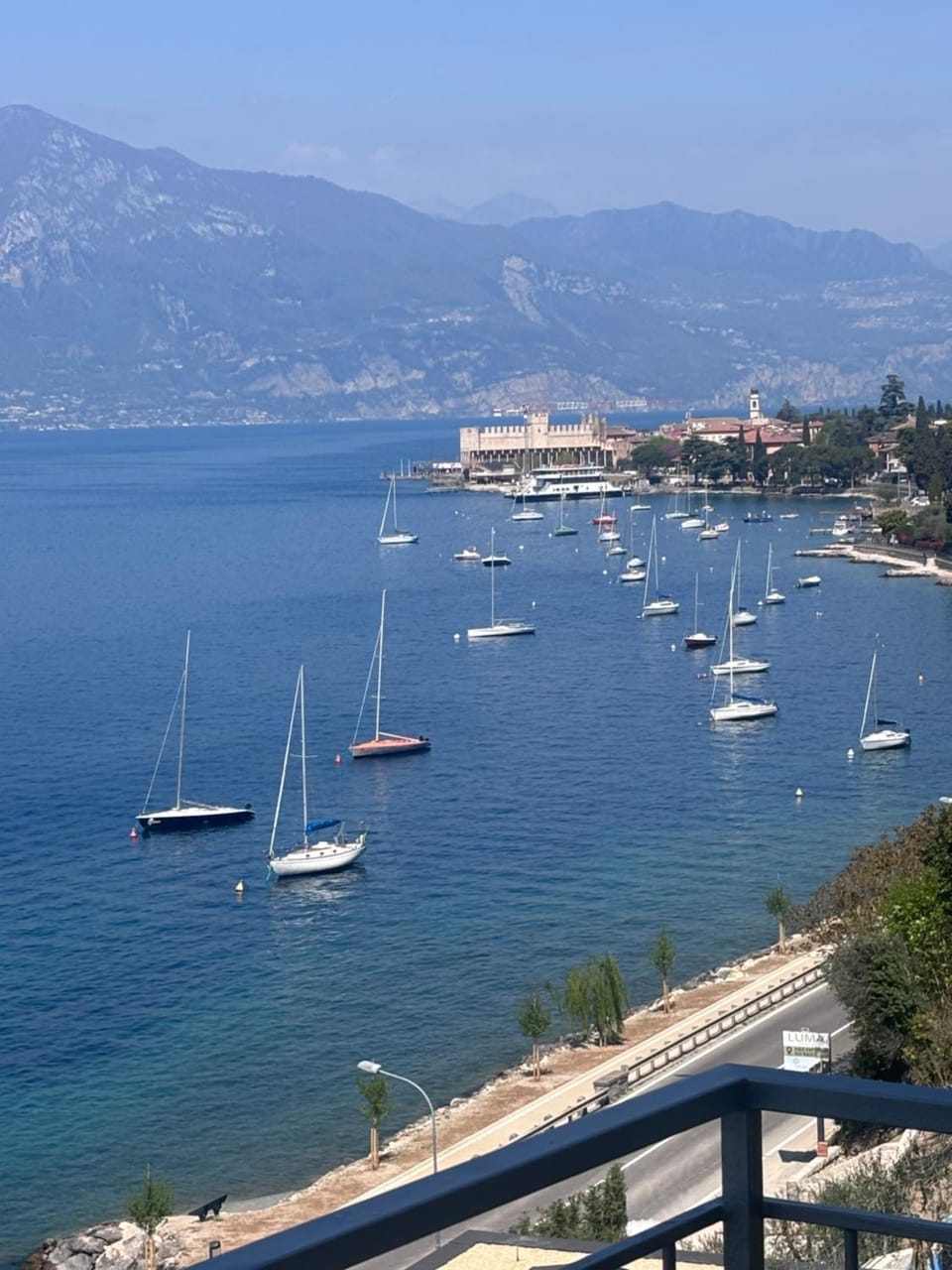 CasaPi' House in Torri del Benaco