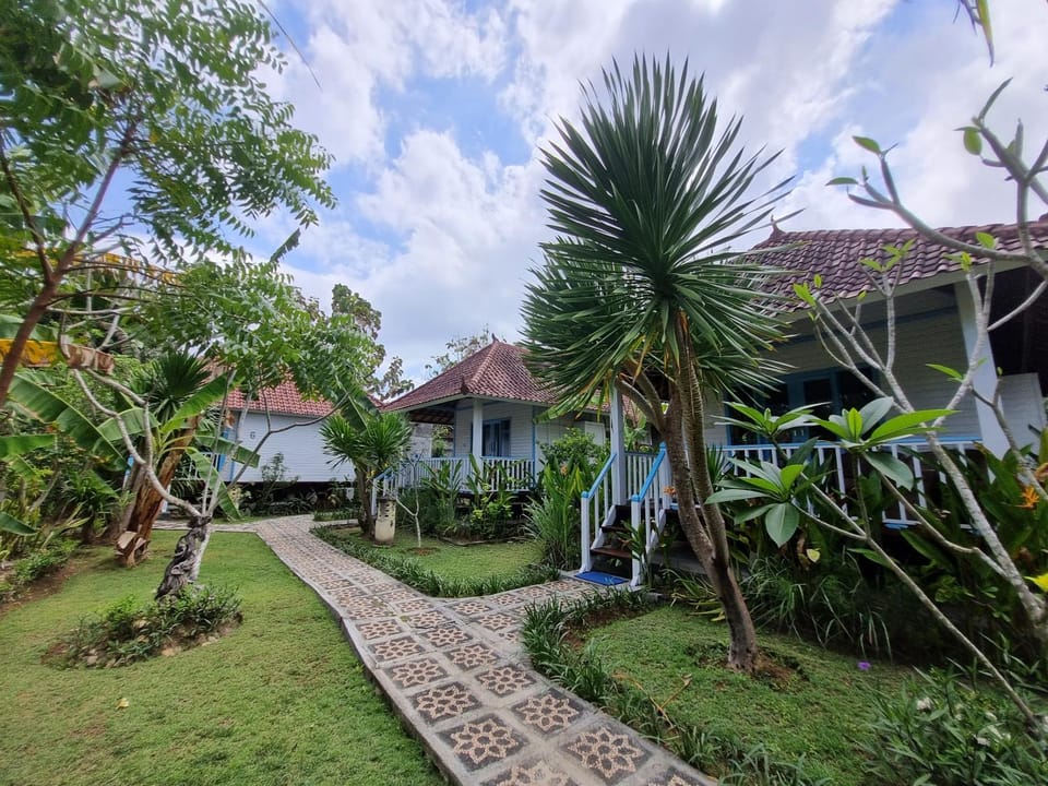 Property building, Garden