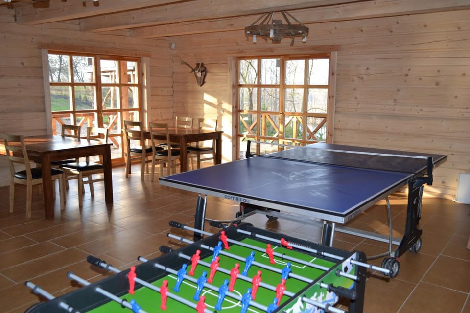 Table tennis