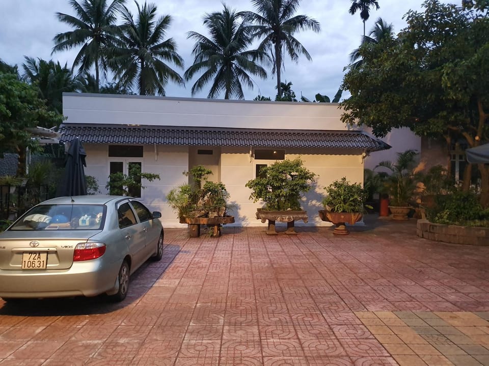 Khách sạn Hương Mê Hotel in Vietnam
