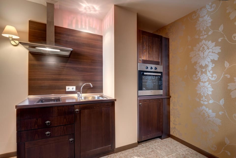 Coffee/tea facilities, Kitchen or kitchenette