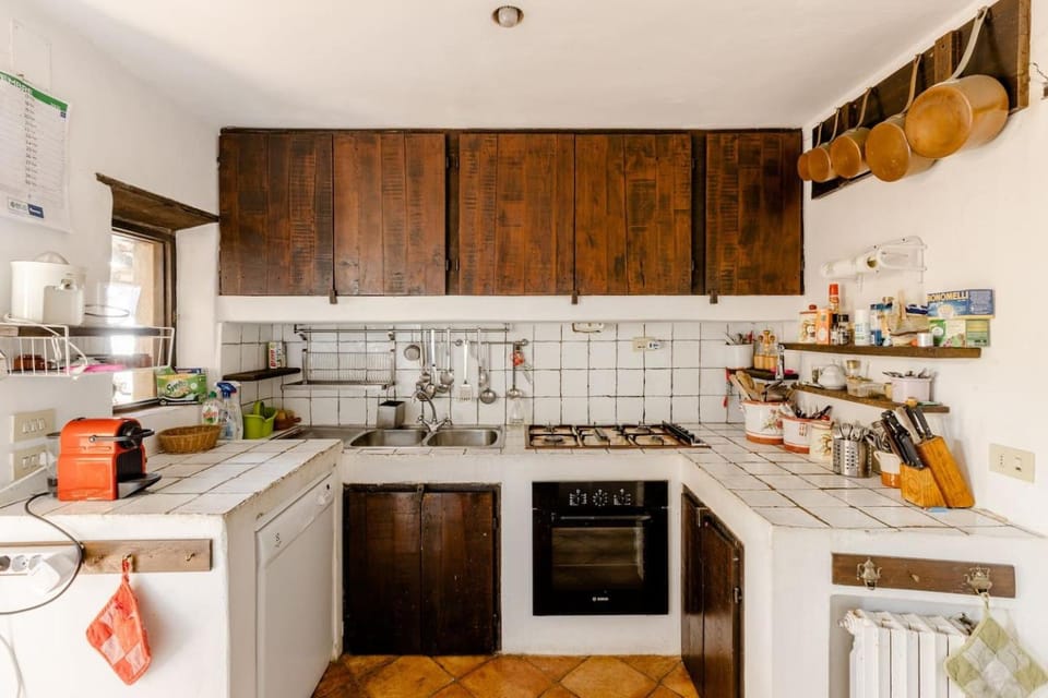 Kitchen or kitchenette, kitchen