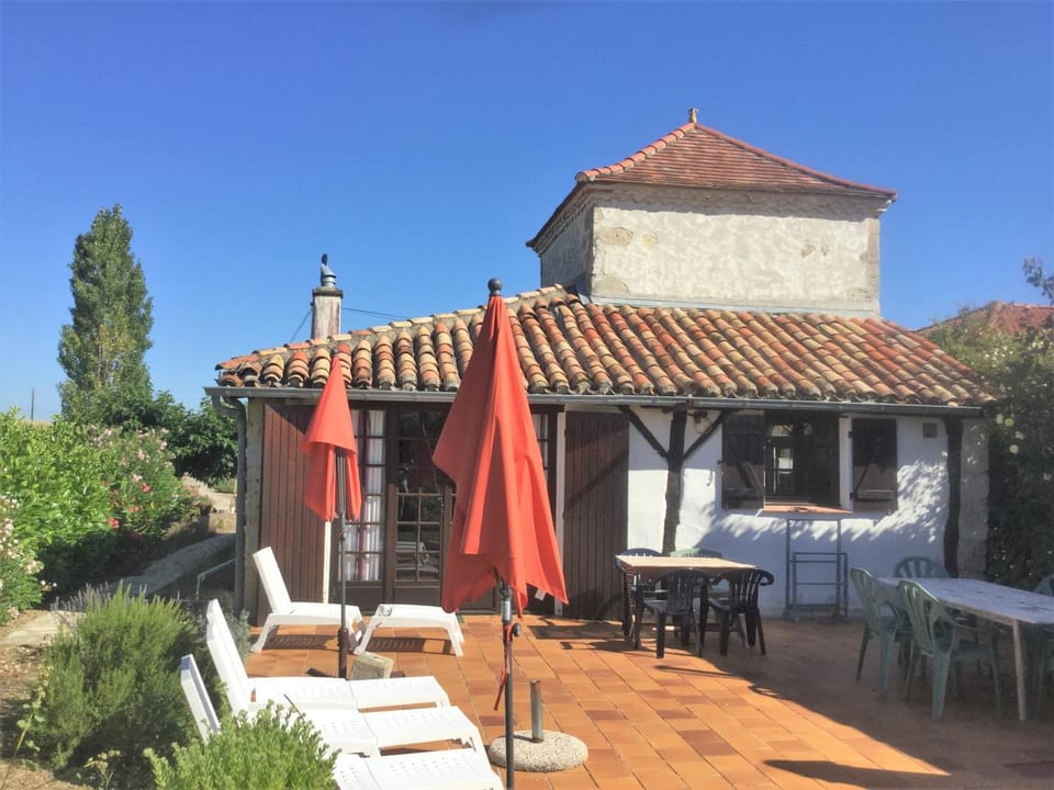 Property building, Balcony/Terrace
