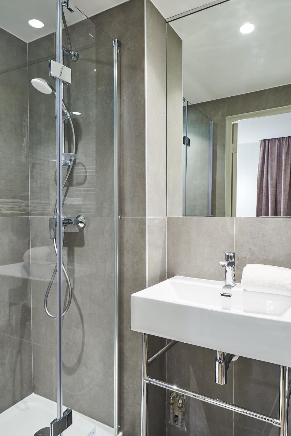 Shower, Bathroom