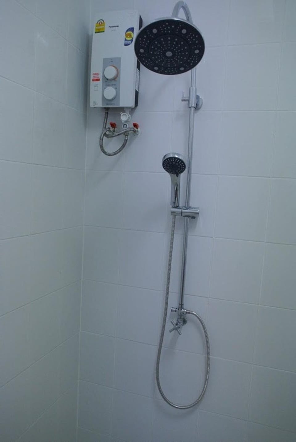 Shower, Toilet