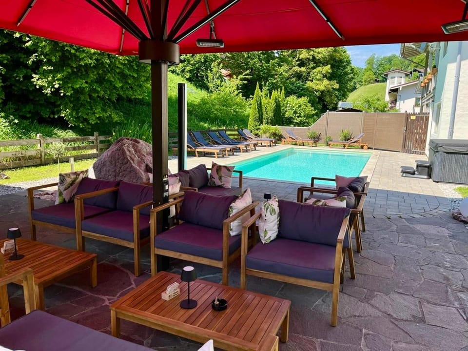 Lounge or bar, Swimming pool, Swimming pool