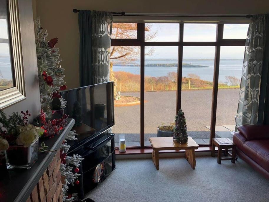 Lighthouse Cottage House in County Donegal