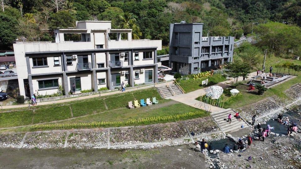 Property building, Spring, Day, Natural landscape, Bird's eye view, Garden, Garden view