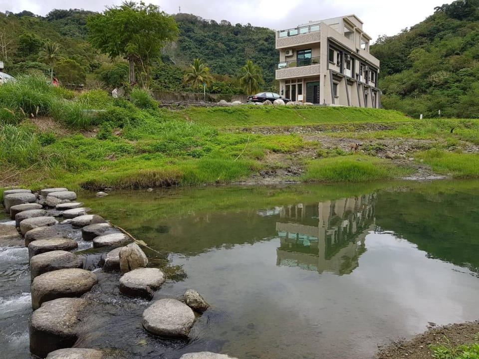 Property building, Spring, Day, Natural landscape, Mountain view, River view