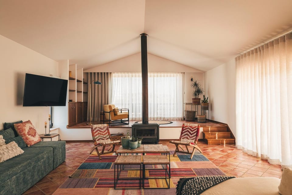 Communal lounge/ TV room