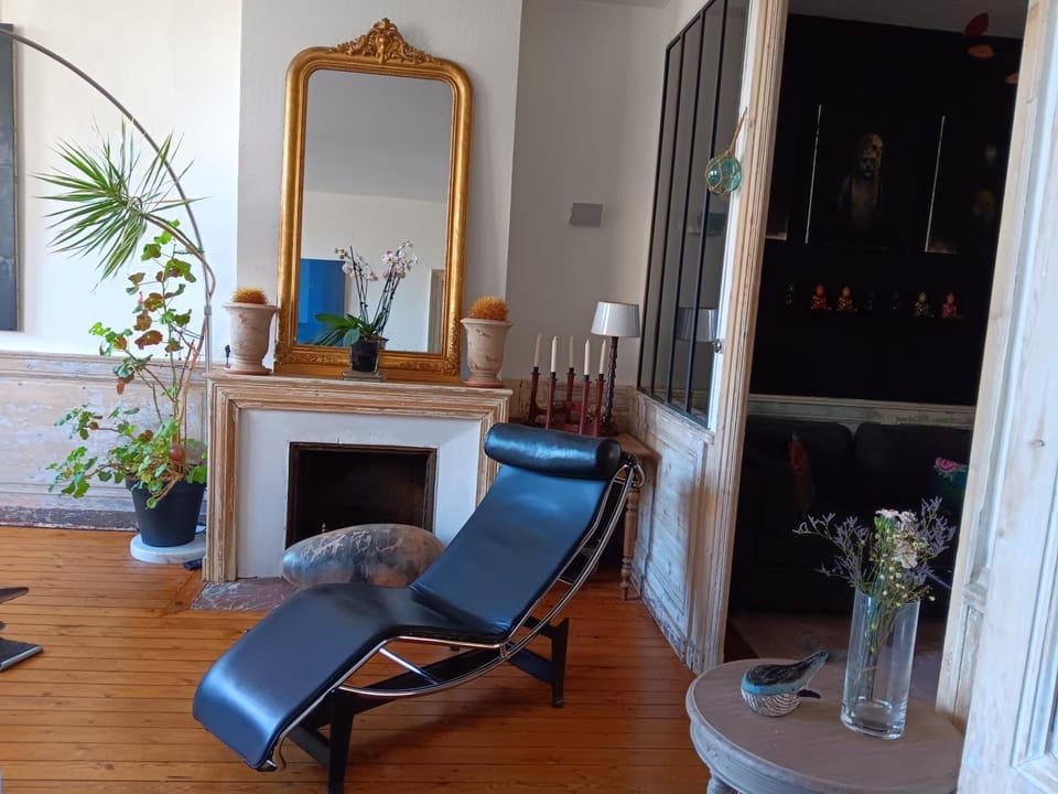 The Appart 90m2 au coeur de la vieille ville Apartment in La Rochelle