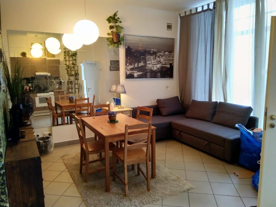 Guineastrasse apartment Apartment in Berlin