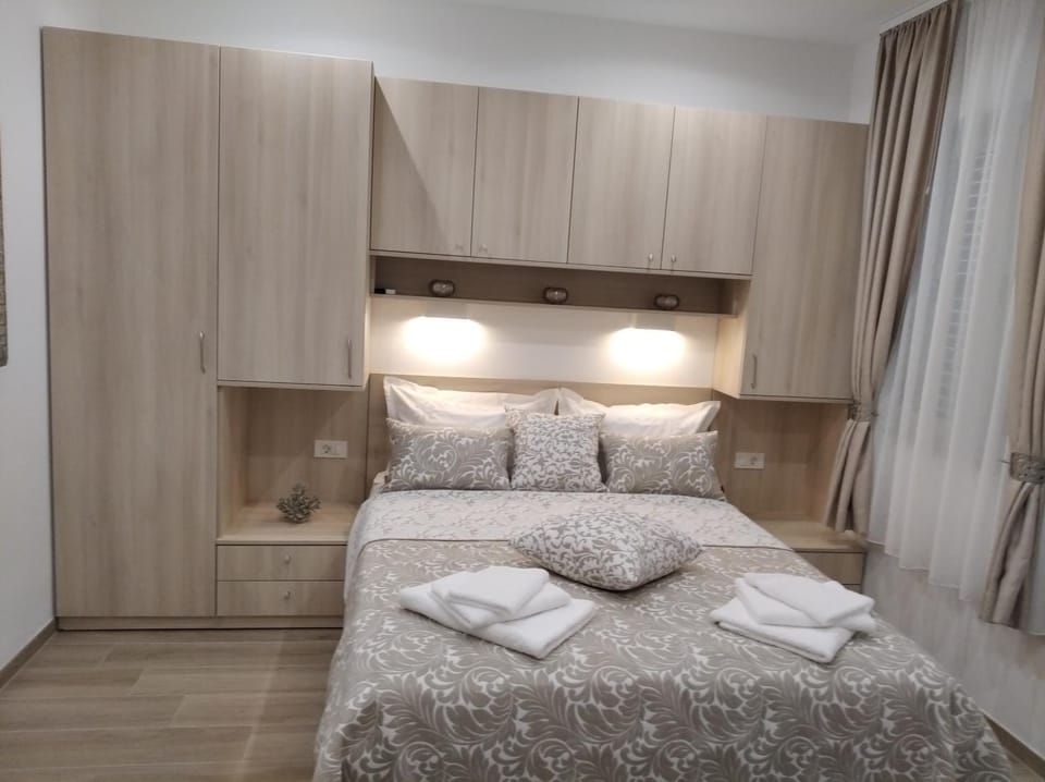 APARTMAN NEŠPULA Apartment in Šibenik-Knin County, Croatia