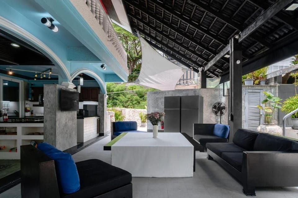 Seating area