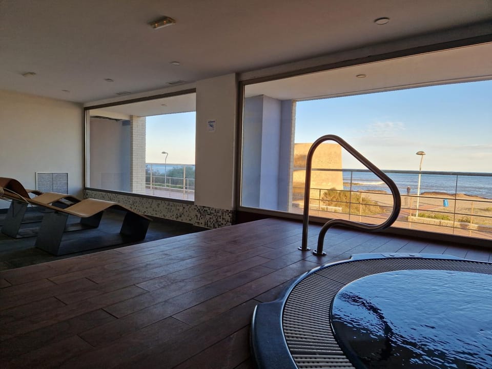 Hot Tub, Spa and wellness centre/facilities