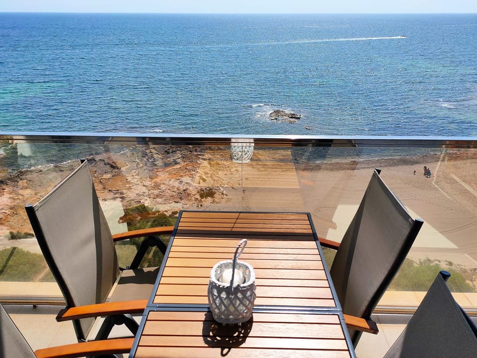 View (from property/room), Balcony/Terrace, Balcony/Terrace, On site, Pool view, Sea view