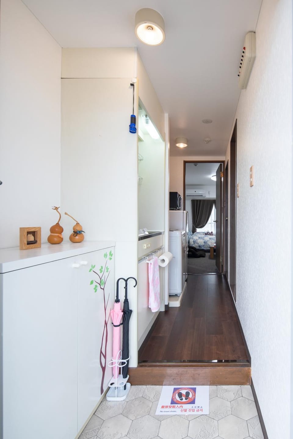 Cozy house 202, free wifi a rented electric bicycle Apartment in Kyoto