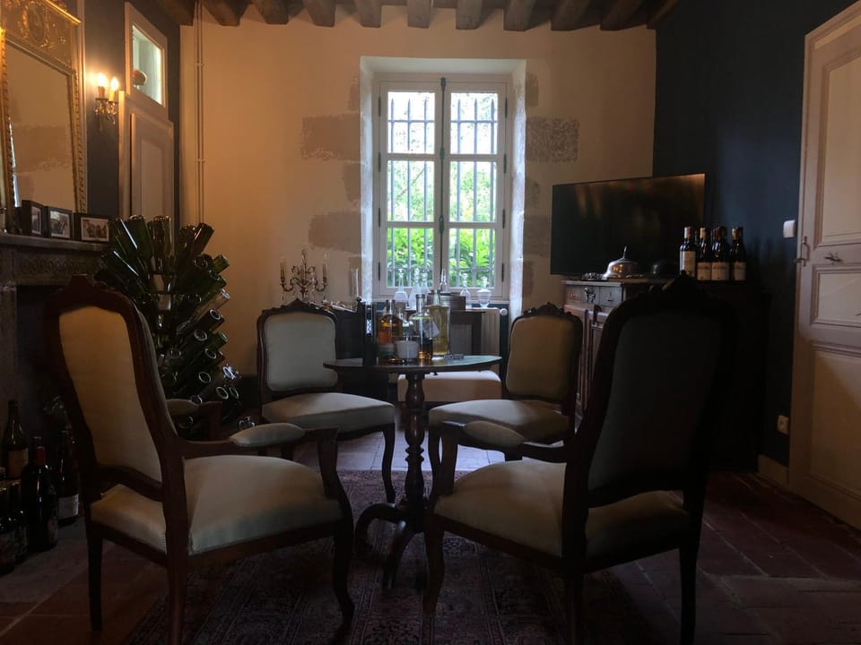 Lounge or bar