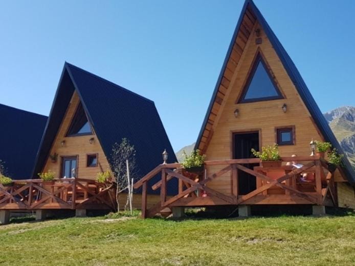 Property building, Spring, Garden view