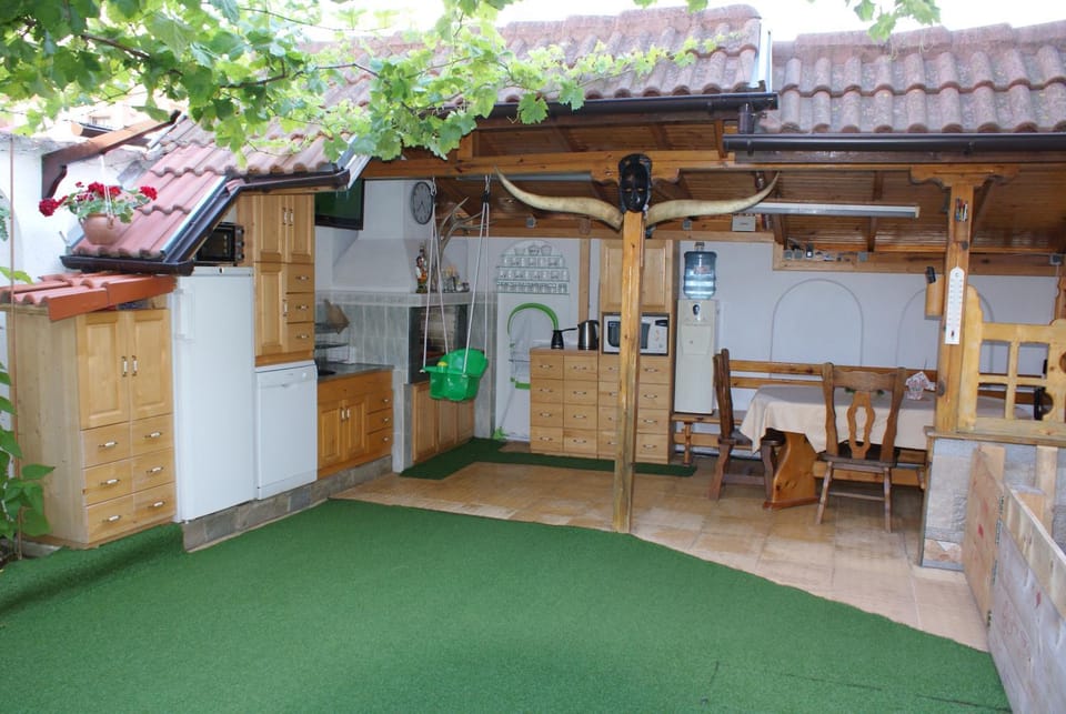 Апартамент КИМАКО 2, 100м2 на цена за хотелска стая за двама Apartment in Burgas Province