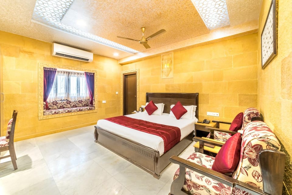 Bed, TV and multimedia
