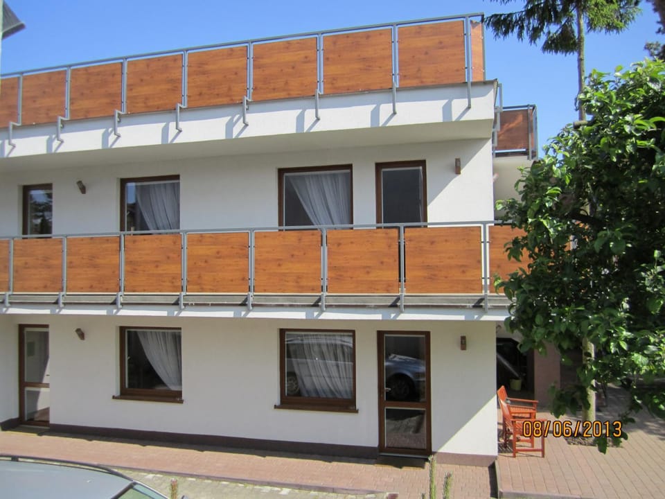 Property building, Facade/entrance