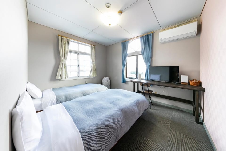 Guesthouse leaf Bed and Breakfast in Nagano Prefecture