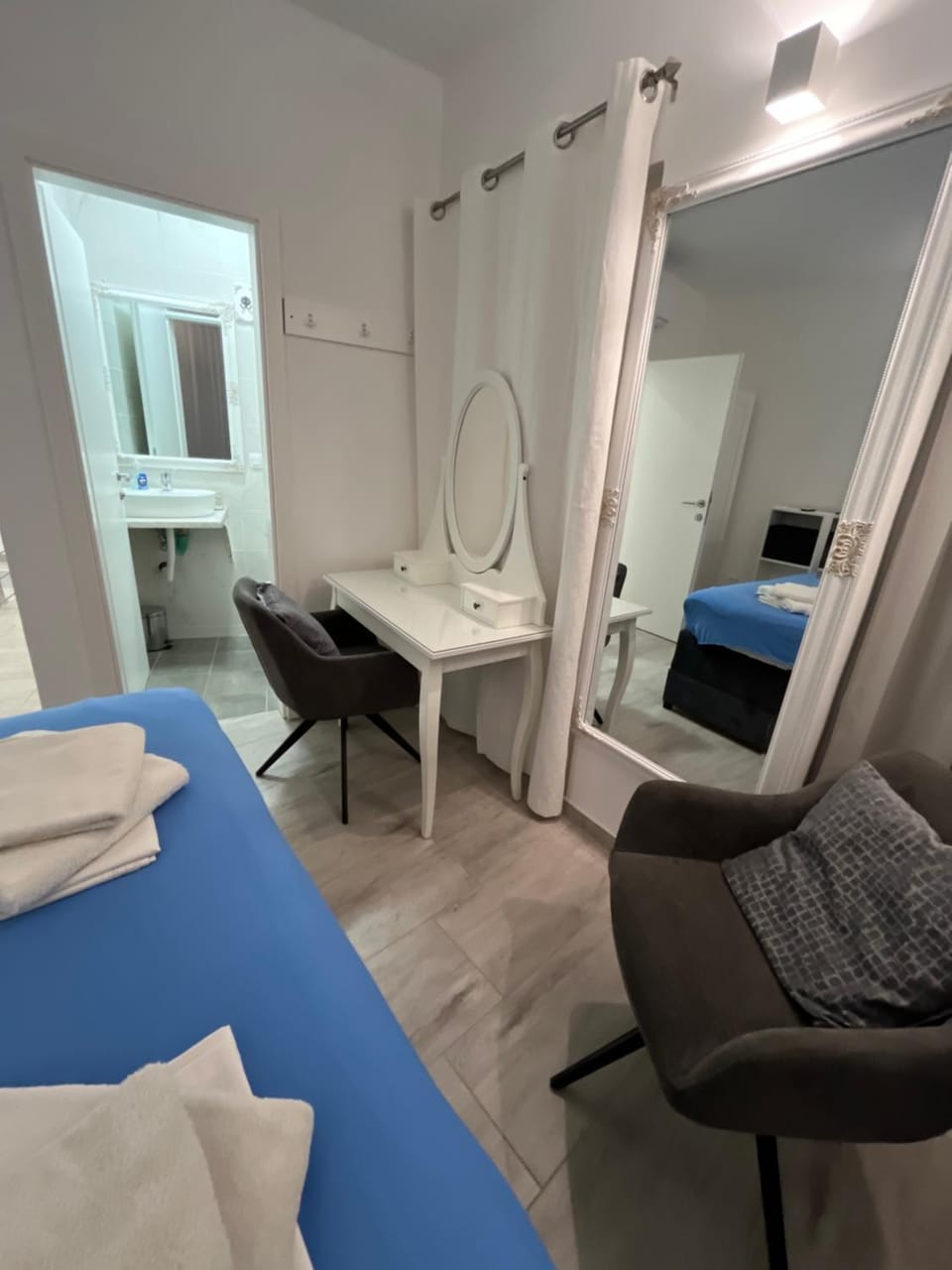 Villa Legacy with privat heating pool Apartment in Novalja