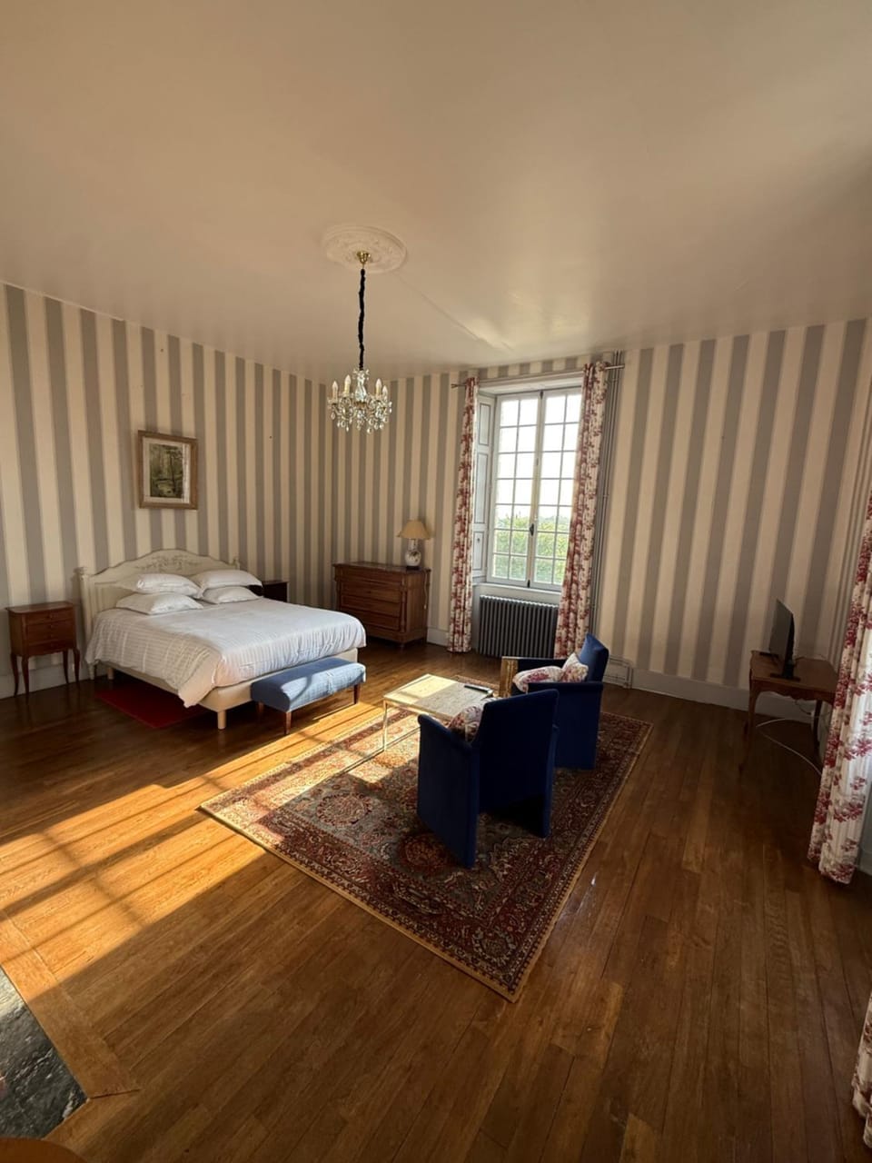 Château de Montbrault Campground/ 
RV Resort in Brittany