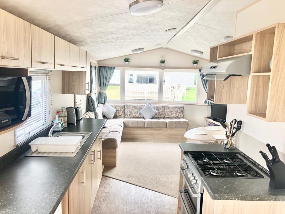 The Cosy Kingfisher at Tattershall Lakes Apartment in Tattershall