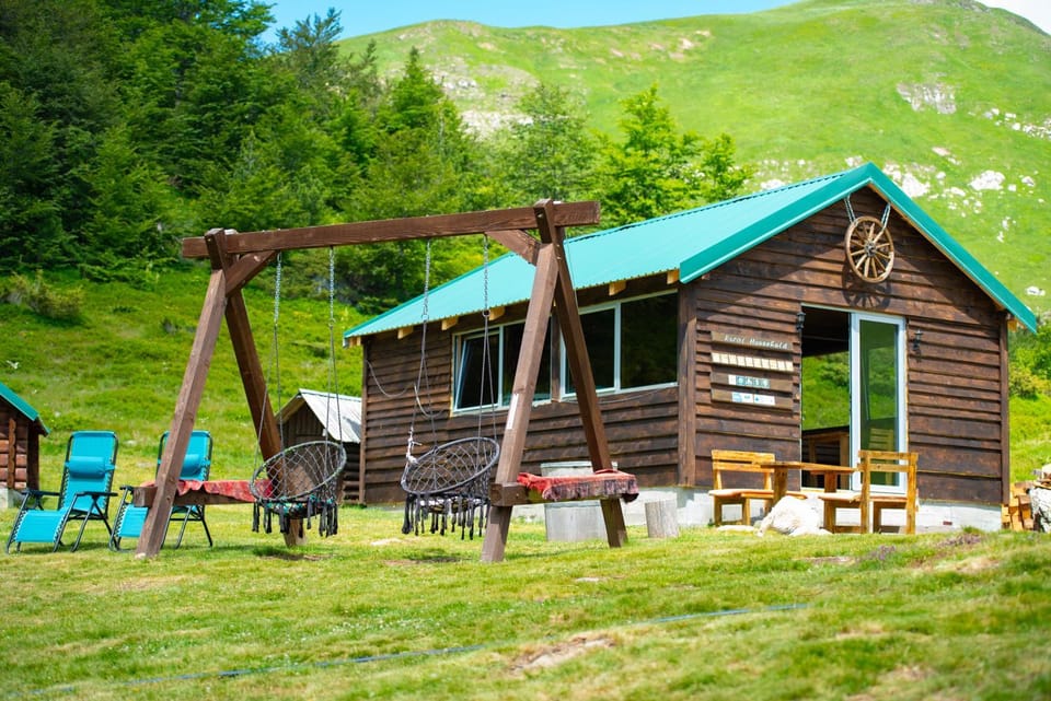 Eko Katun Kolijevka House in Montenegro