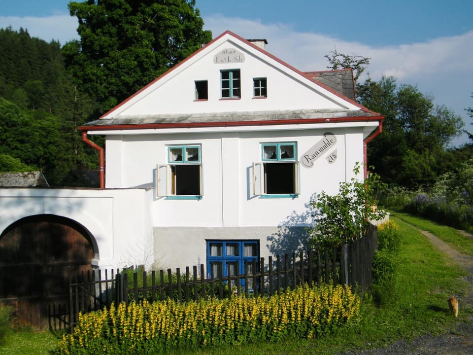 Facade/entrance, Summer