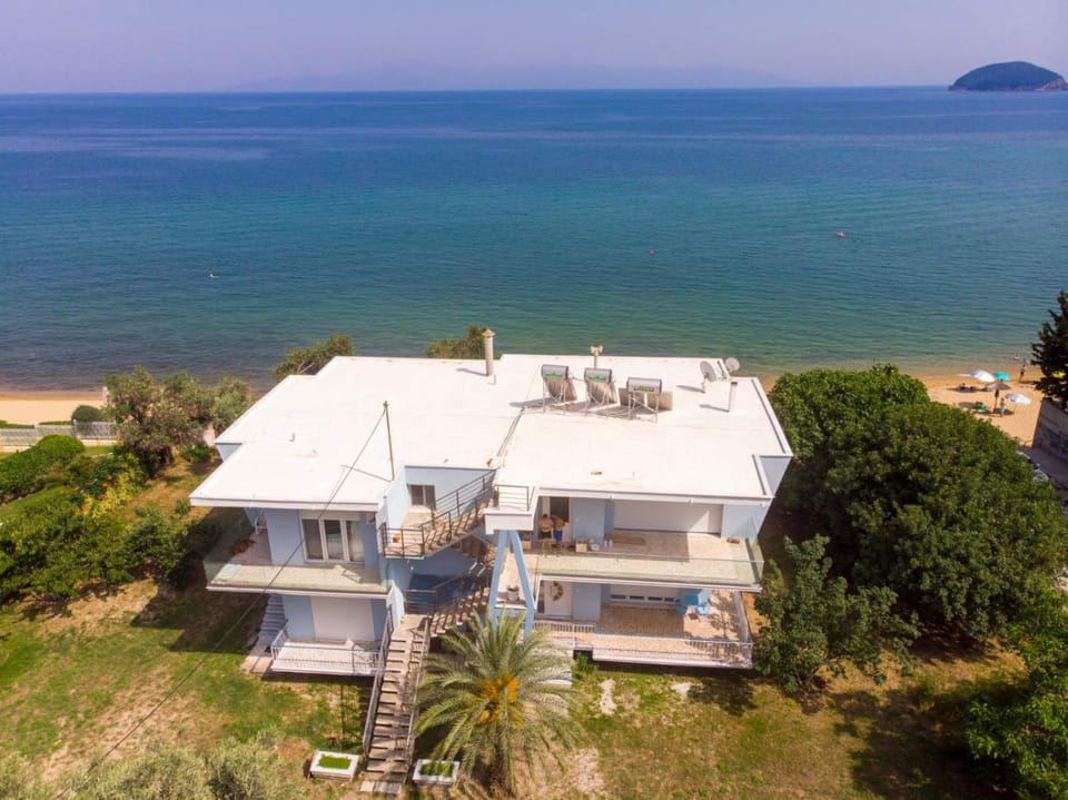 Property building, Beach, Sea view