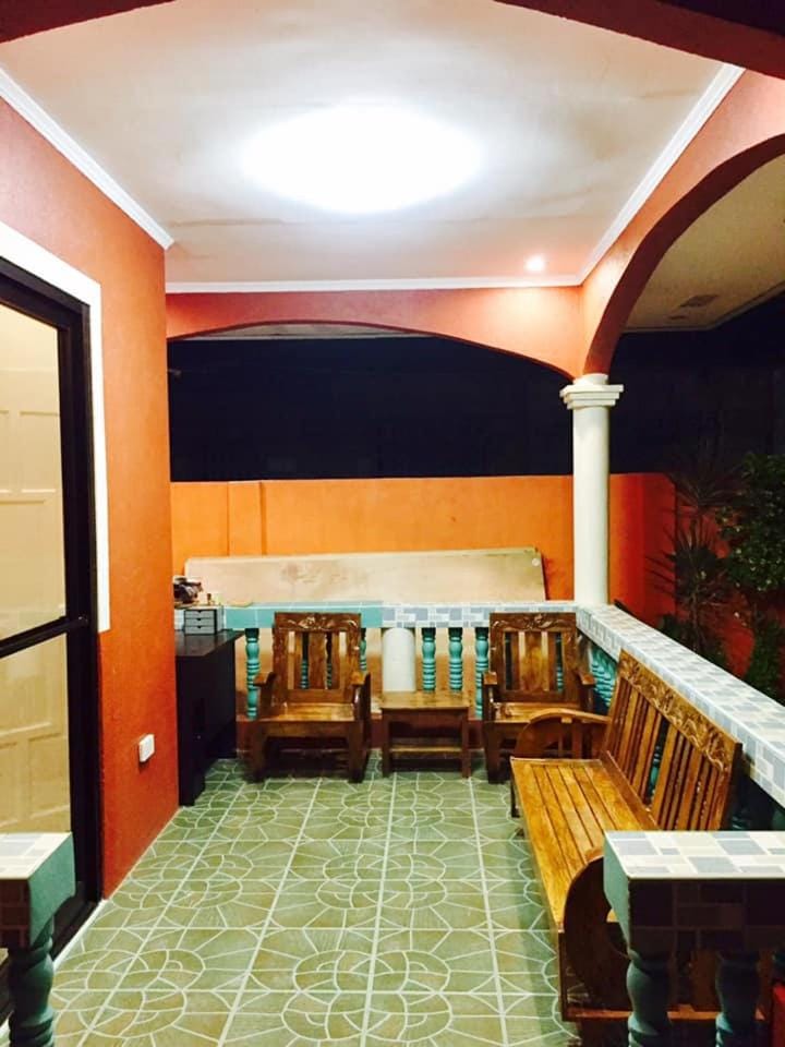 Lindstrom's Inn Inn in Panglao