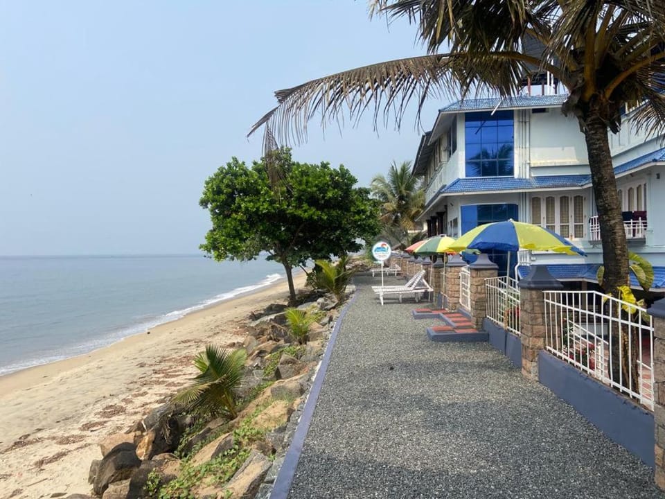 Sealine Beach Resorts Resort in Vypin