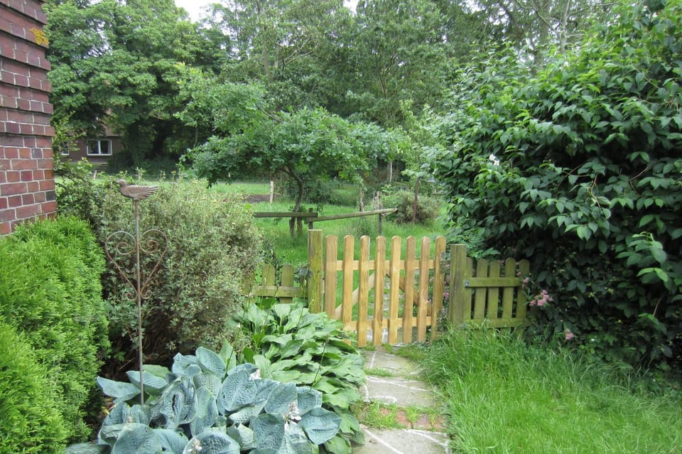 Hof Becker - Weidenblick Apartment in Wangerland