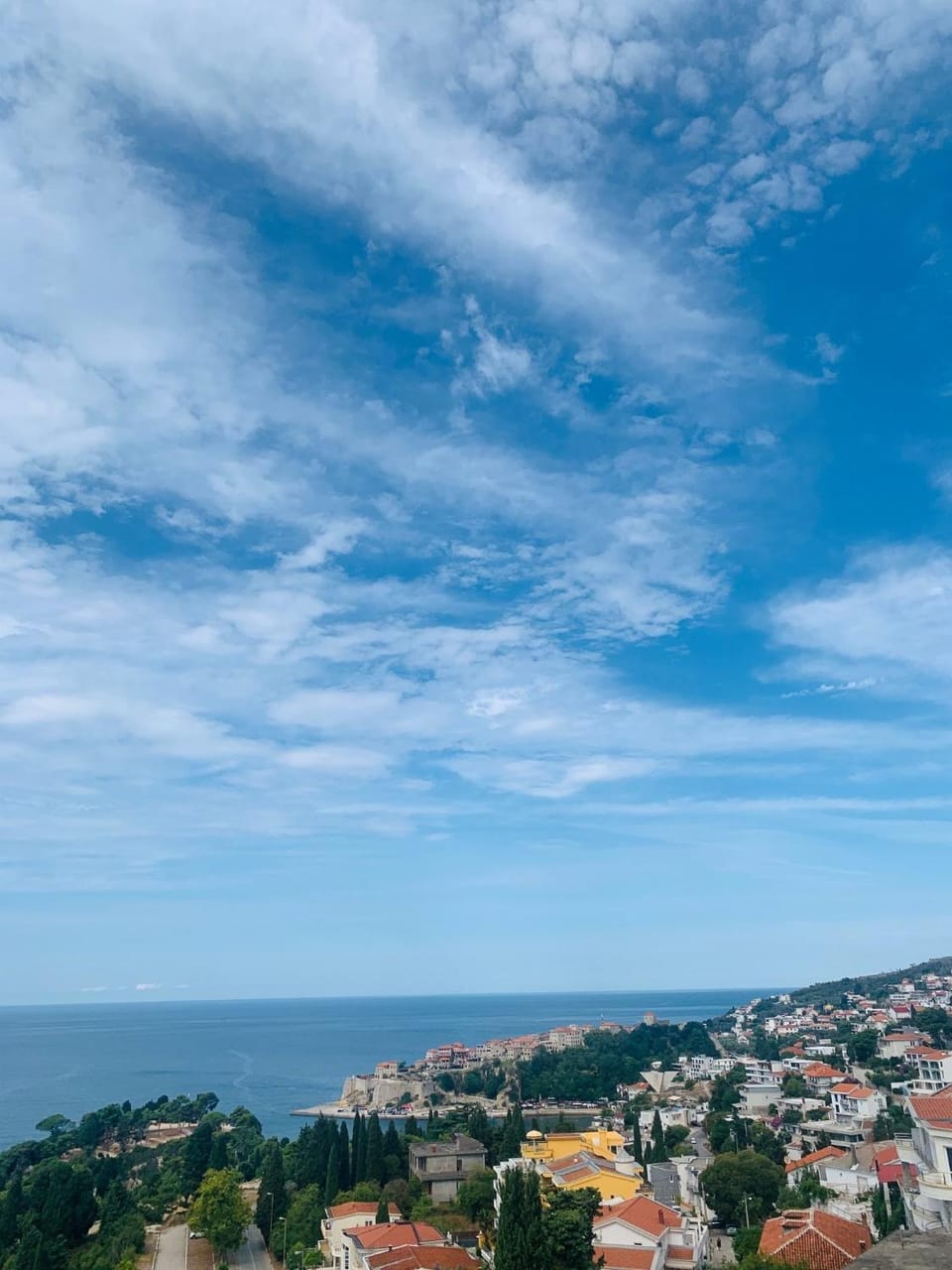 Property building, Day, Natural landscape, City view, Sea view