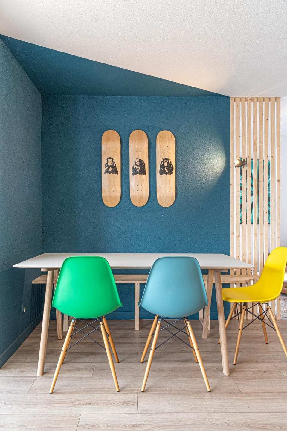 Lounge or bar, Seating area, Dining area