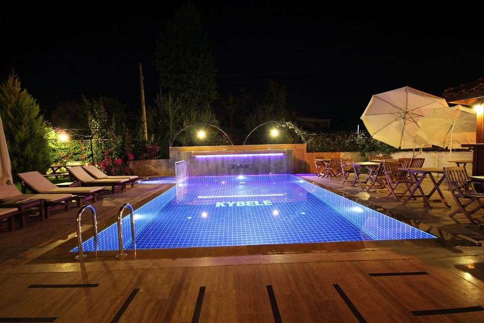 Pool view, Swimming pool