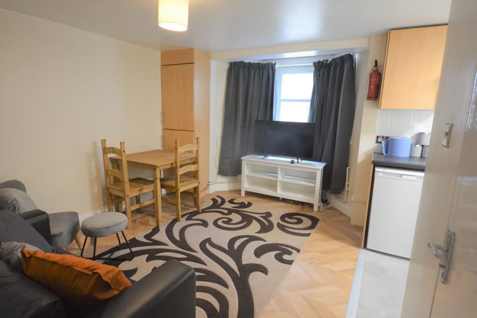 London Modern One Bedroom Apartment Apartment in London Borough of Hackney