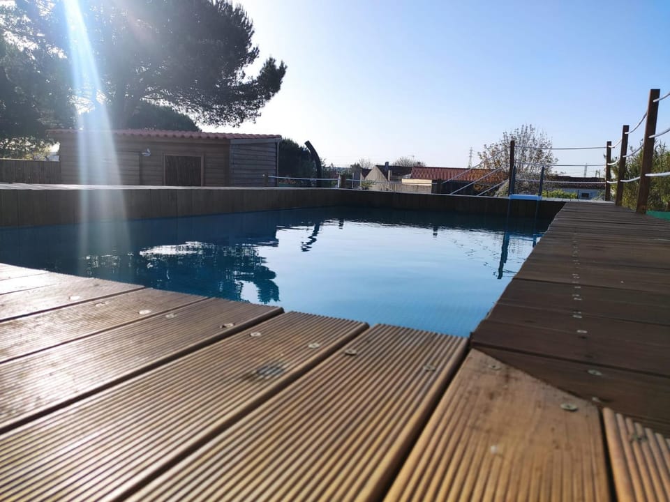 Property building, Swimming pool, Entertainment