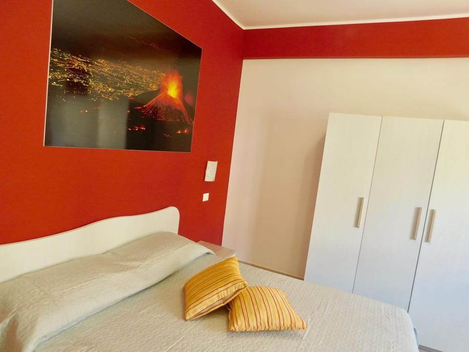 Bed, Bedroom, wardrobe