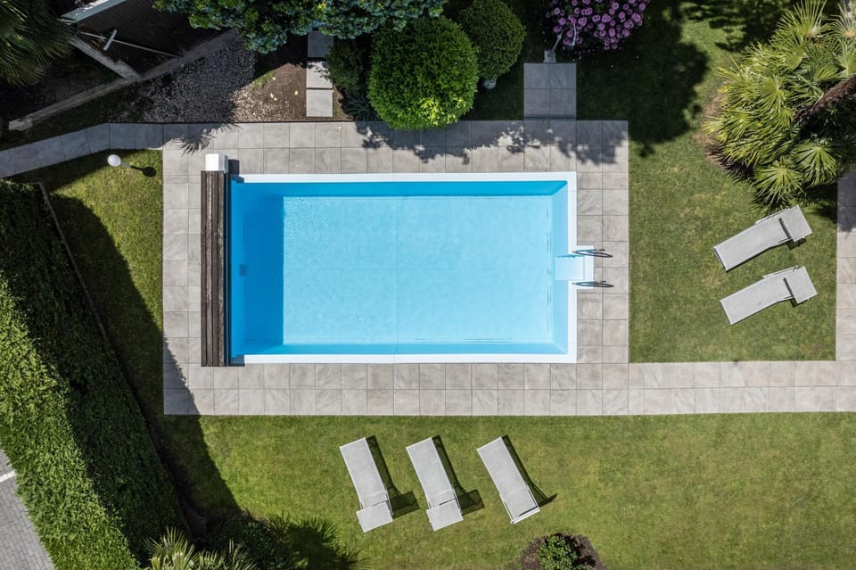 Garden, Pool view, Swimming pool