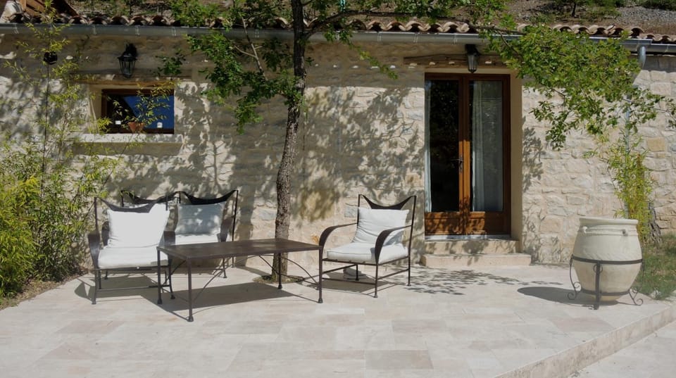 Patio, Facade/entrance, Balcony/Terrace