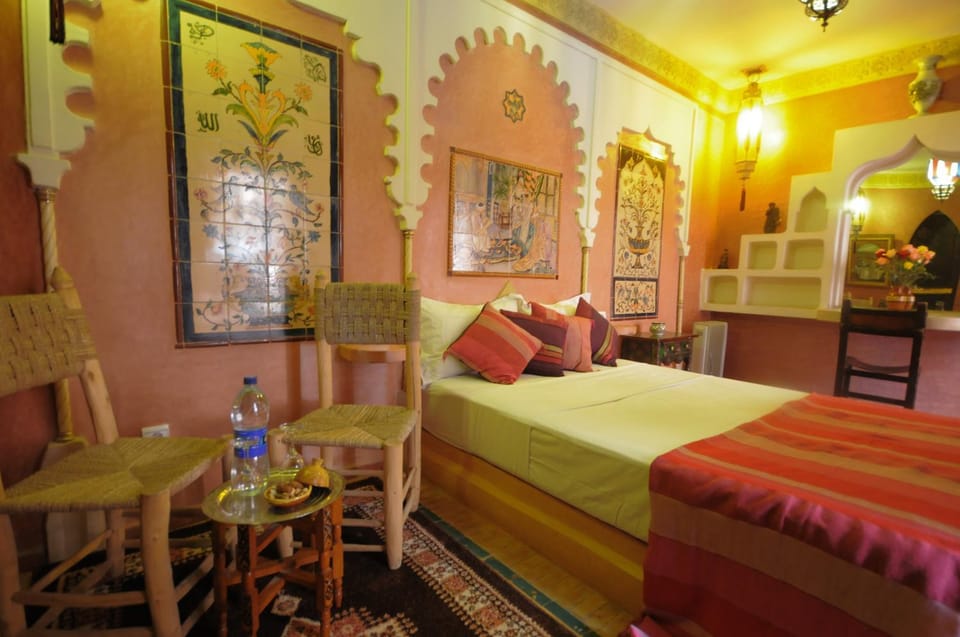 Bed, Photo of the whole room