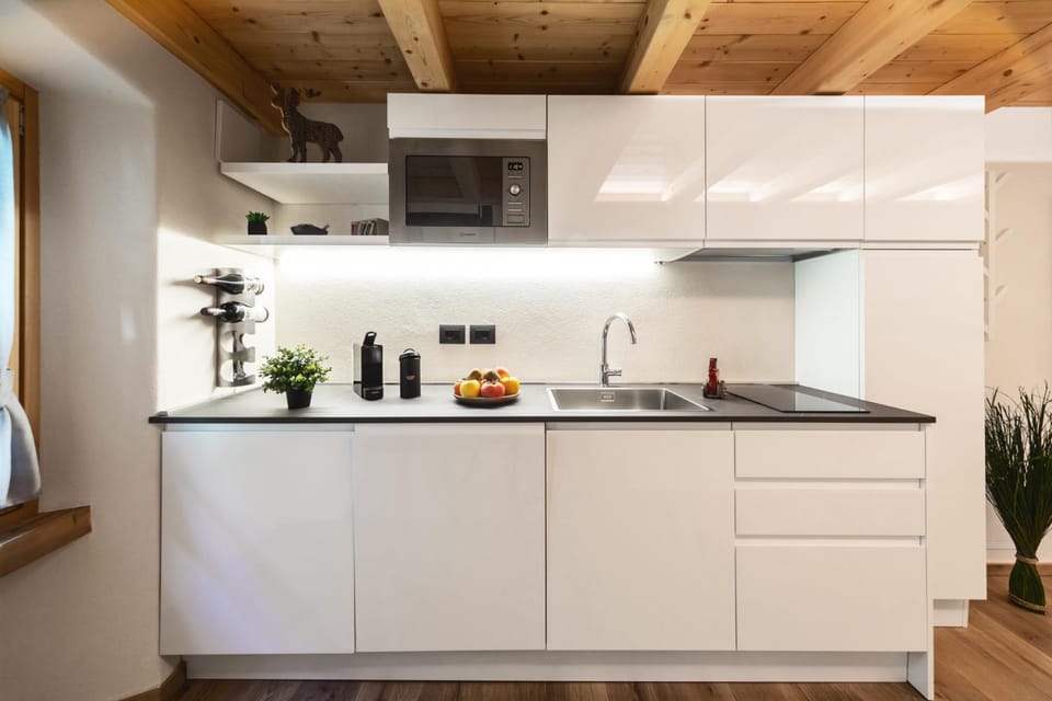 Coffee/tea facilities, Kitchen or kitchenette