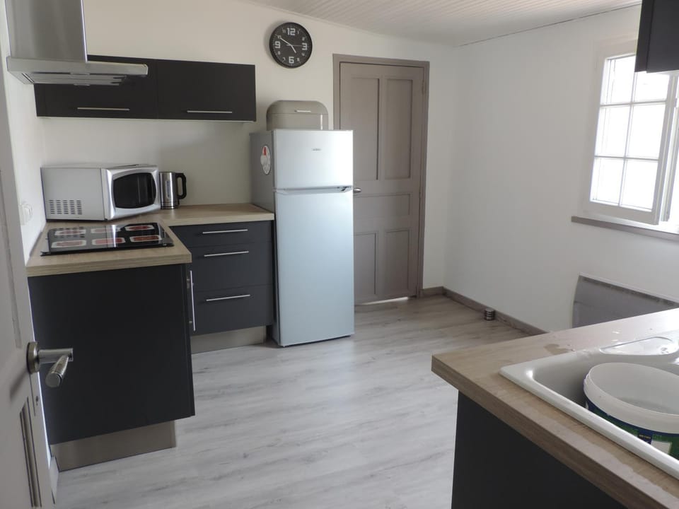 Coffee/tea facilities, Kitchen or kitchenette